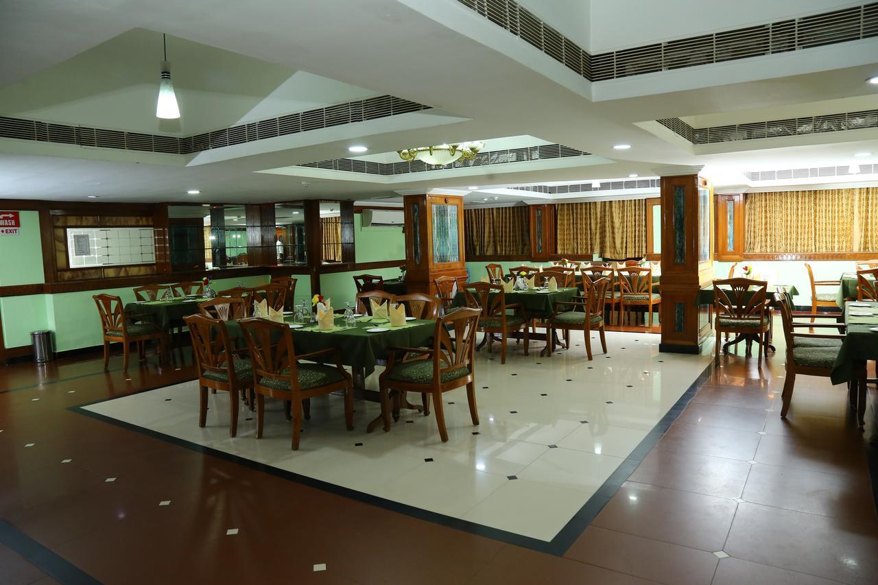 Mayura Residency Guruvāyūr Стая снимка
