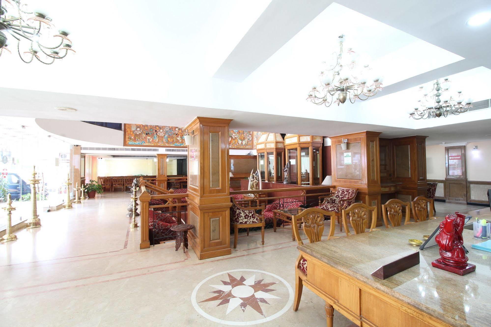 Mayura Residency Guruvāyūr Екстериор снимка